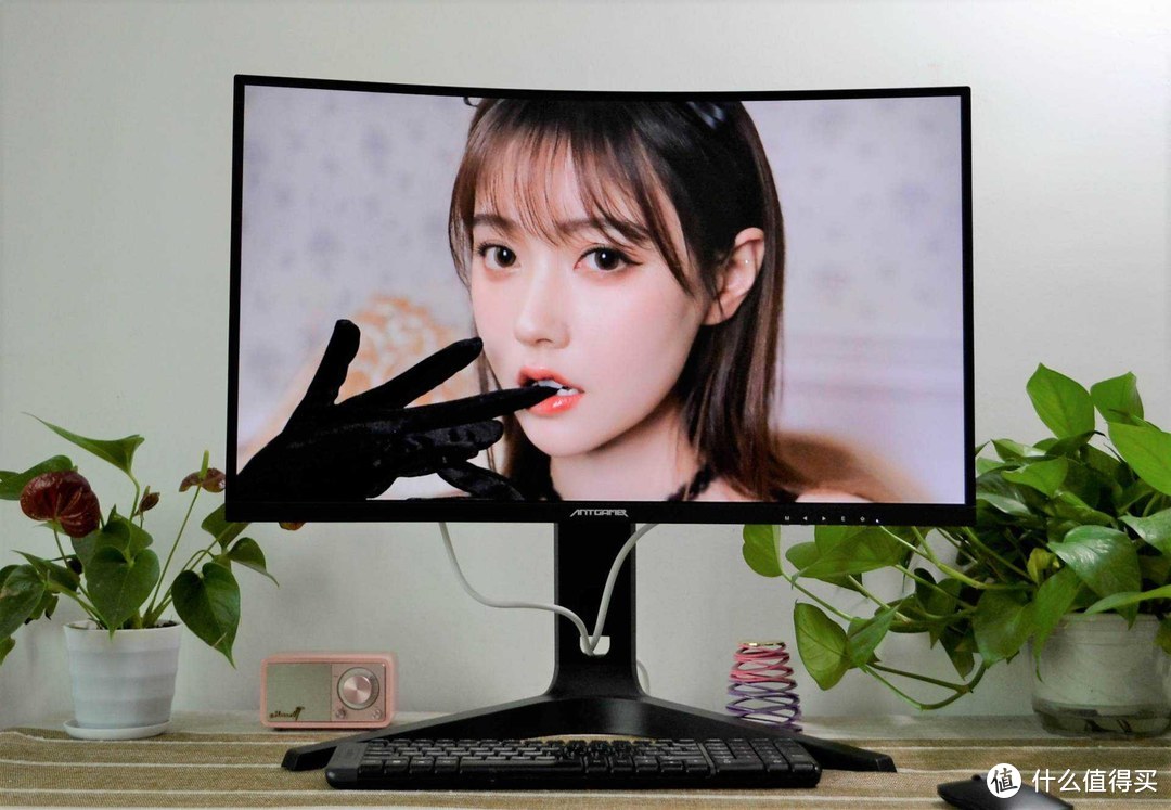 蚁电竞ANT27TQC电竞显示器简评:144Hz+G-sync&Freesync，游戏体验爽到飞