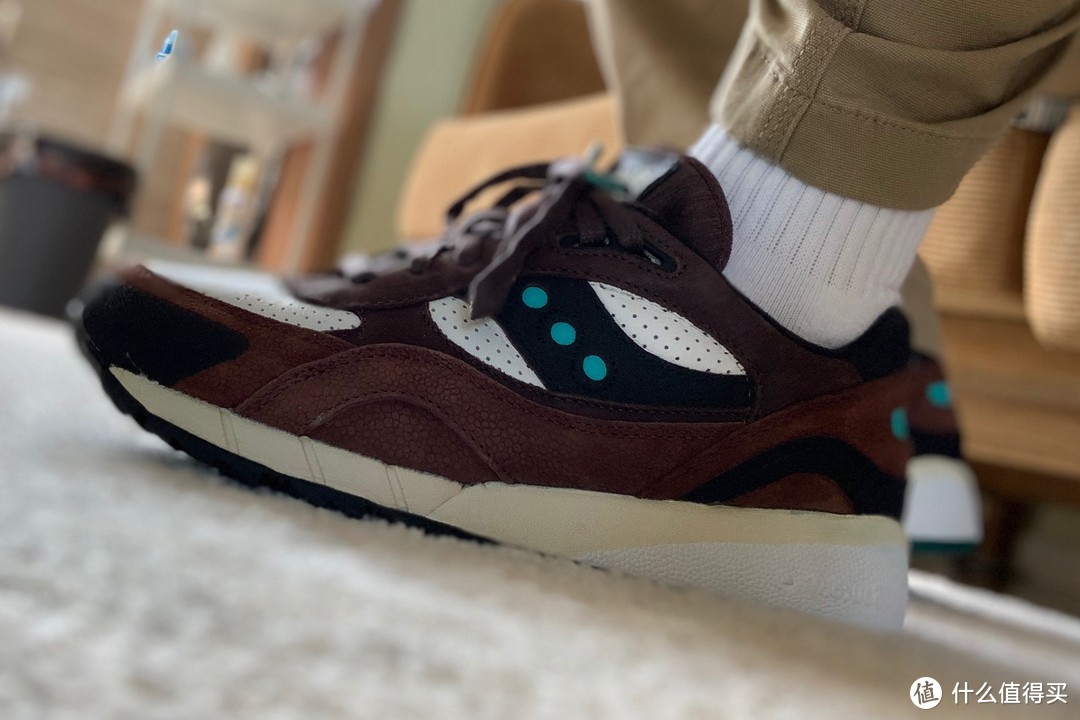 老鞋新买2：West NYC x Saucony shadow6000 Fresh water