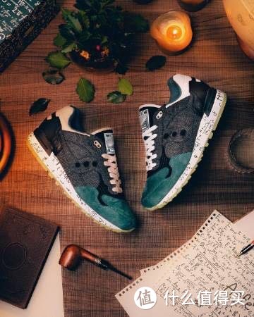 Saucony × AFEW 爱因斯坦“Time And Space”