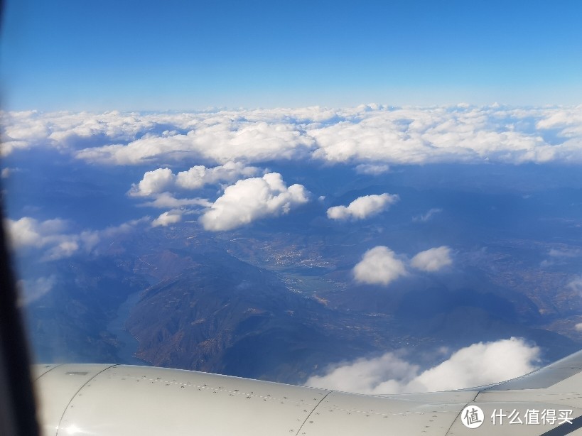 云南山区上空