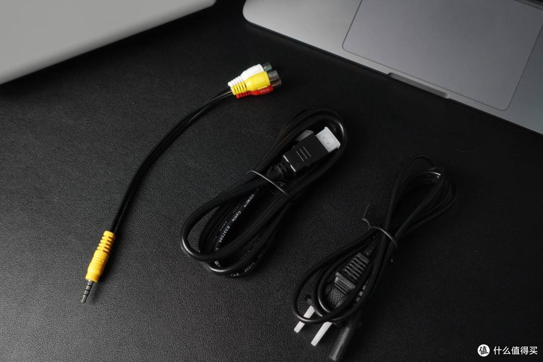 千元内的1080P投影仪体验，5000流明亮度，可播放4K画质