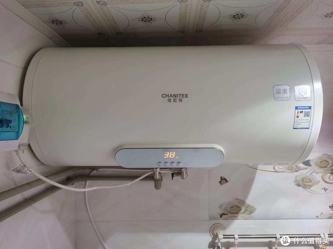 痛快洗个热水澡，佳尼特 CTE-60M1 储水式电热水器体验