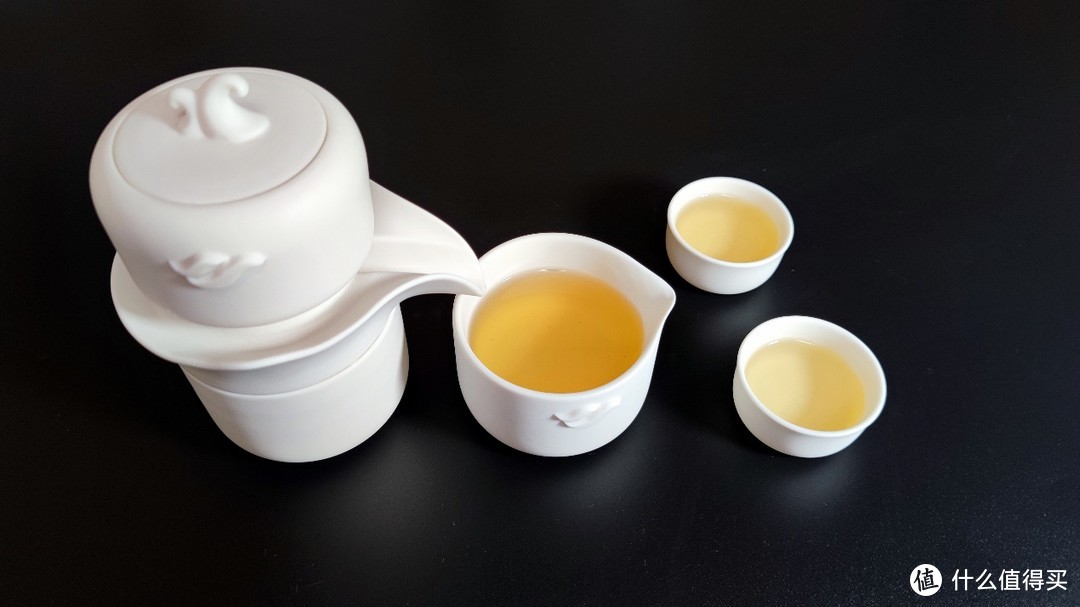 小米有品竟然众筹可以动出水的茶具，会是年轻人的第一套茶具吗？