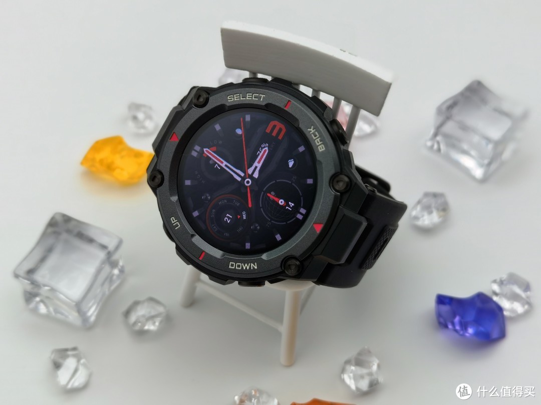 潮流外观、军工品质，华米Amazfit T-Rex Pro究竟带来了哪些惊喜？