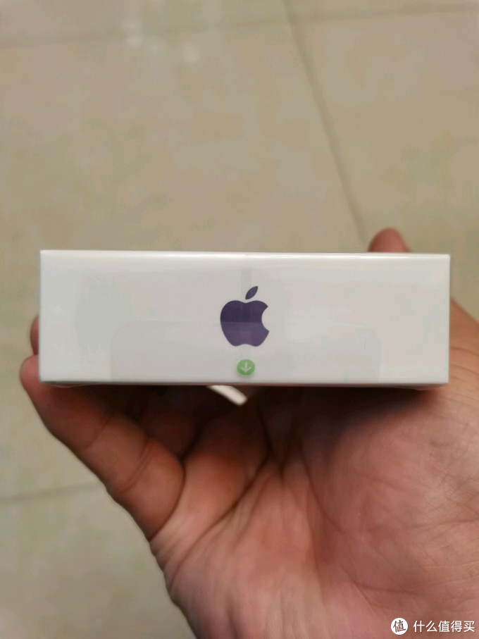 紫色,感觉就很高大上,紫气东来,紫袍玉带…当然还有基佬紫,～哭脸