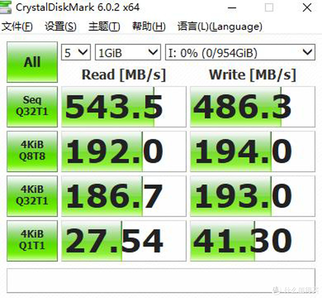 【老黄搞机篇六十七】依旧走纯白高颜路线，影驰PS-10移动固态硬盘高速体验