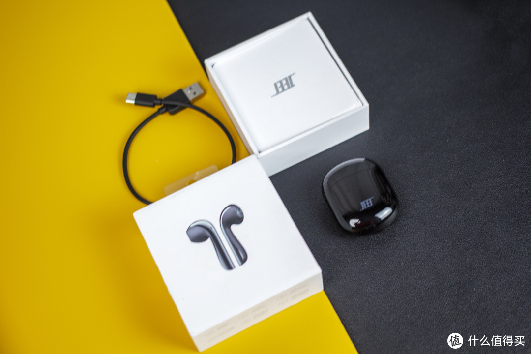 无线充电加持下高颜值好音质的真无线蓝牙耳机JEET ONE升级版