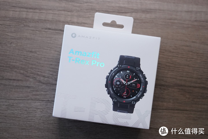 ​最硬升级：Amazfit T-Rex Pro 户外运动智能手表（T-Rex 的强悍进化版）