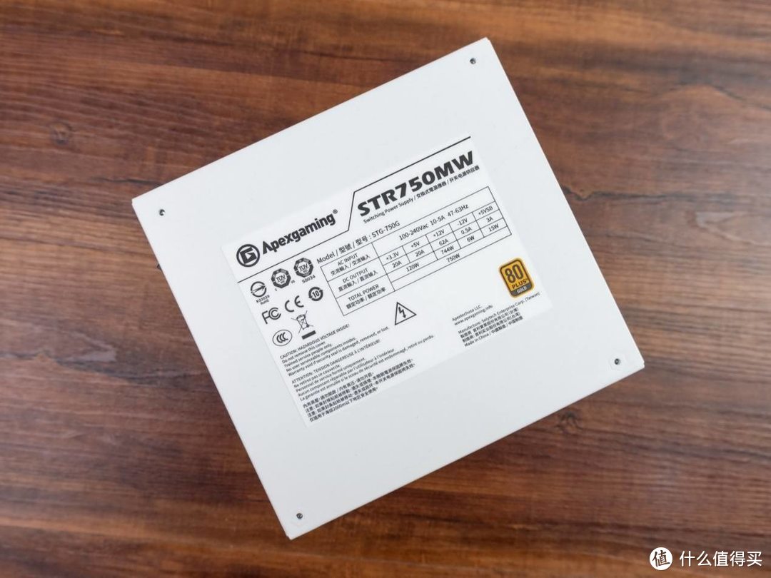 白色高颜值，品质依旧坚挺，艾湃电竞STR750MW装机体验