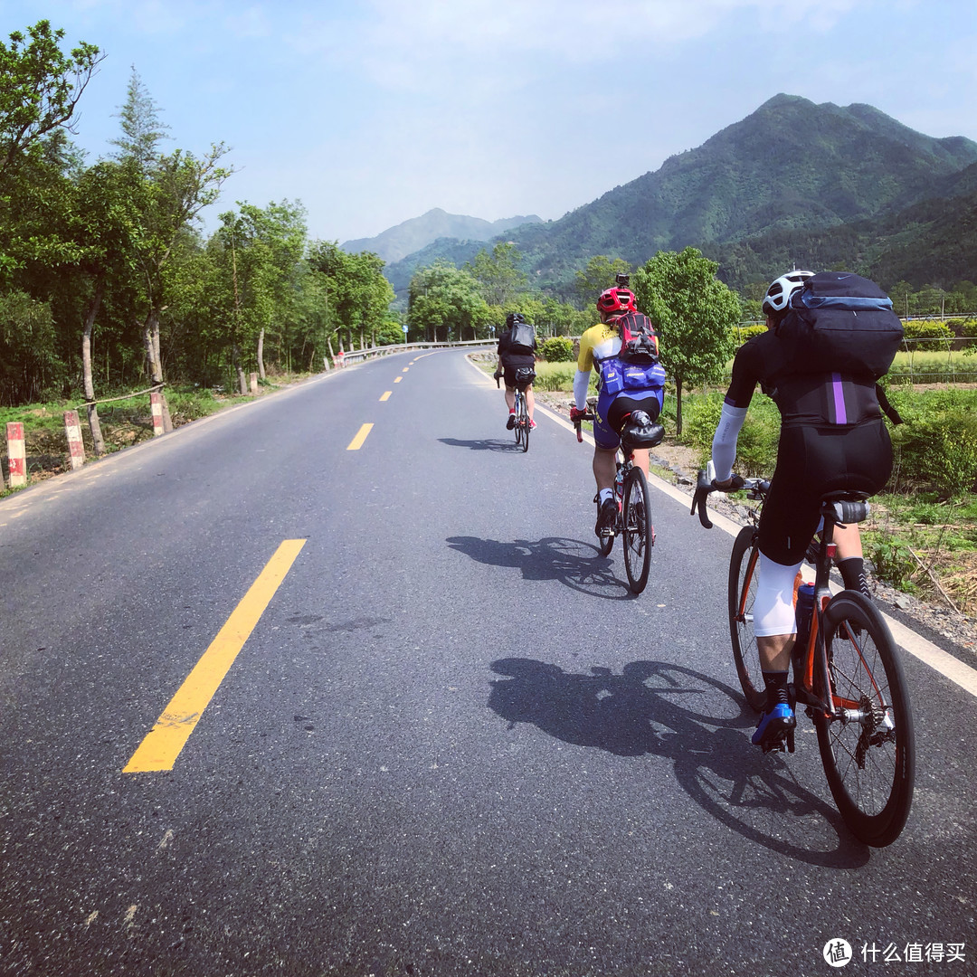 跨三山掠两湖，五一黄山大环线爬坡之旅