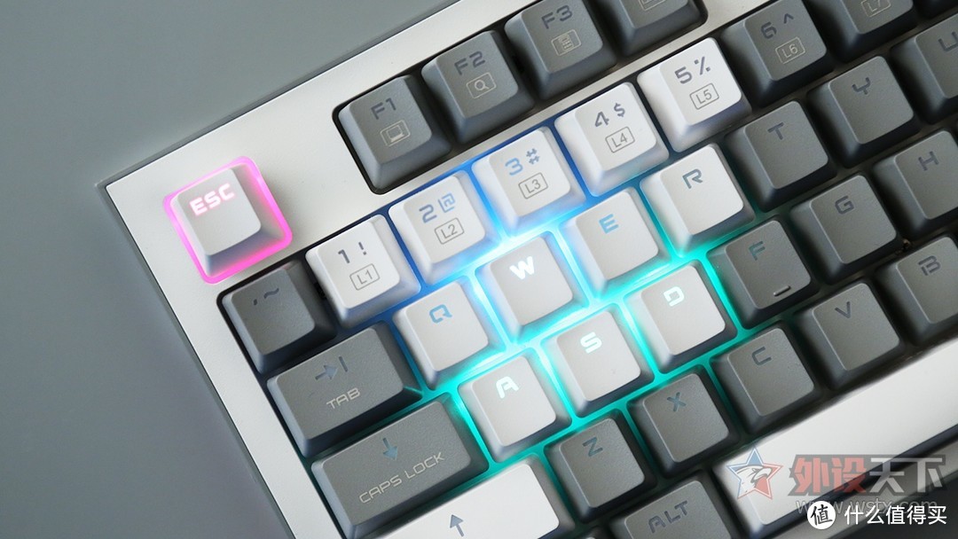 微星GK50Z Pixel游戏机械键盘评测：“灰”出新高度
