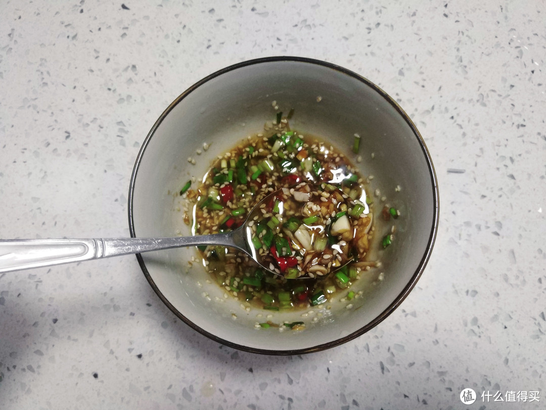 夏天到了，吃凉皮、凉面不如吃它，饱腹感强，酸爽麻辣特别过瘾