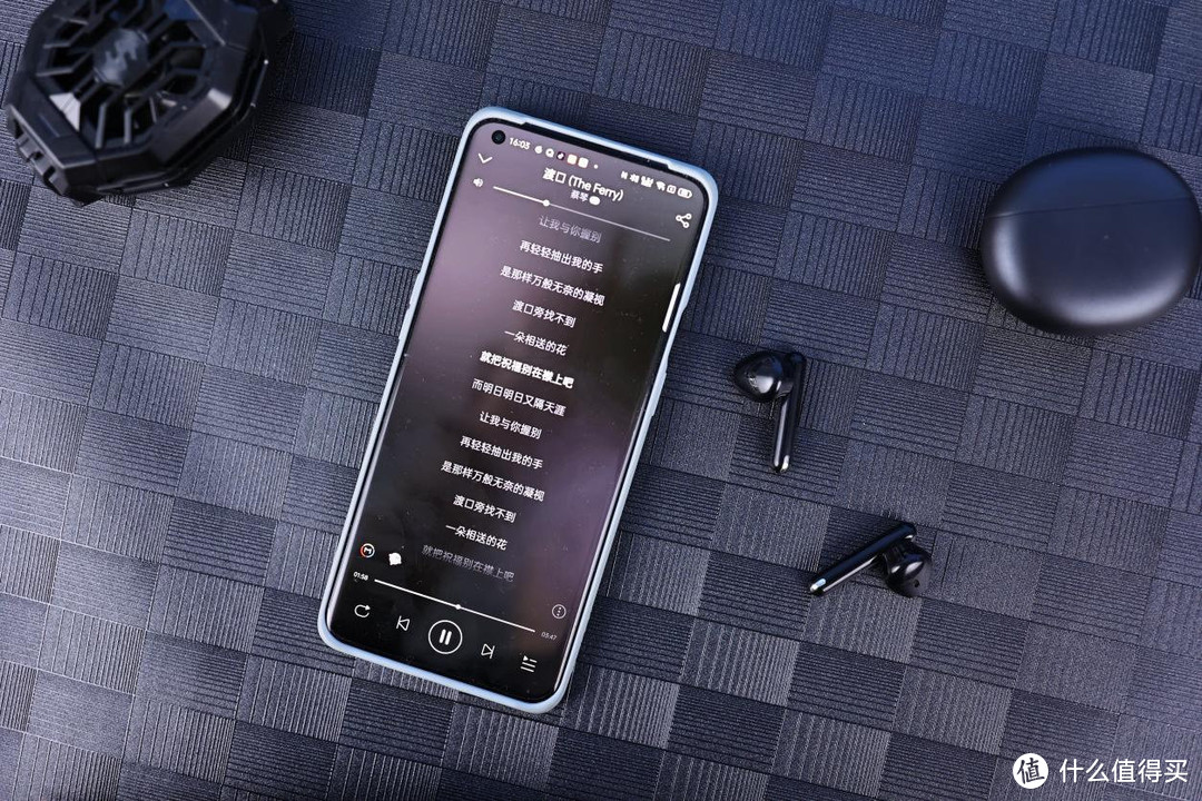 OPPO Enco Air真无线耳机简评：好音质、快充、半入耳式更轻盈