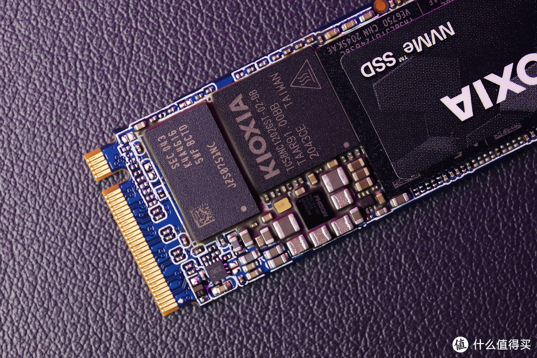 兼具性价比与速度的固态硬盘，铠侠RC10 SSD评测