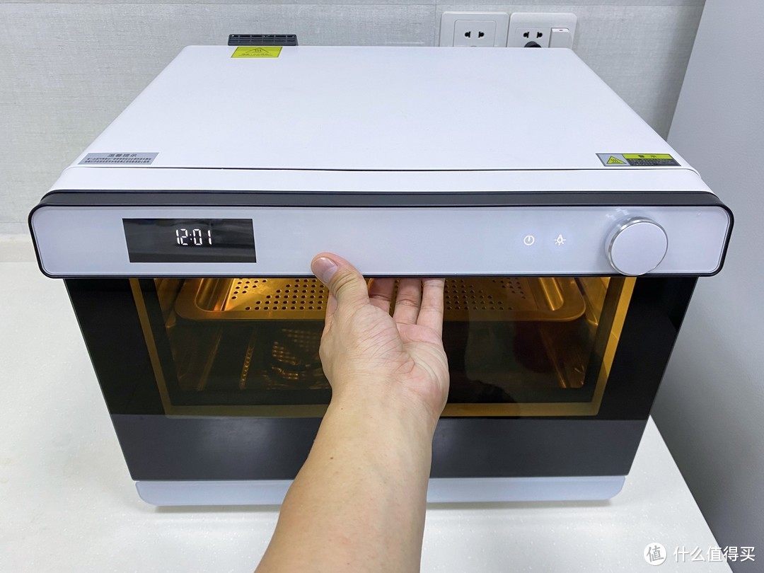 蒸烤箱可能是厨房中最实用的家电！颜值实力派大宇蒸烤箱深度体验
