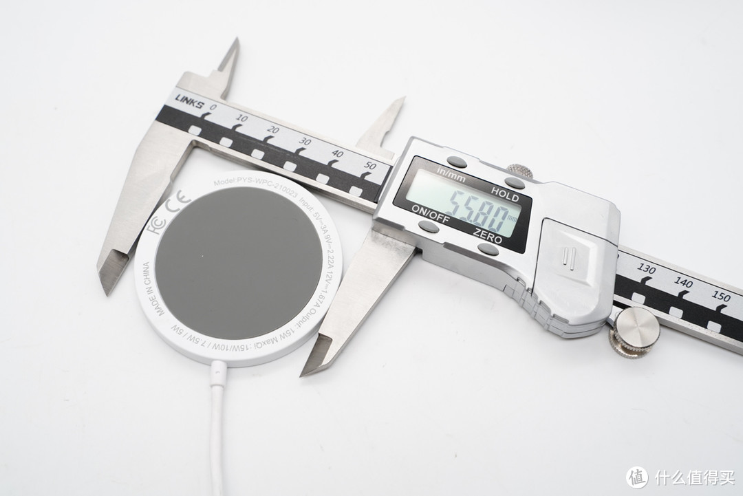 完美适配iPhone 12磁吸充电，PYS鹏元晟MagSafe磁吸无线充电器评测