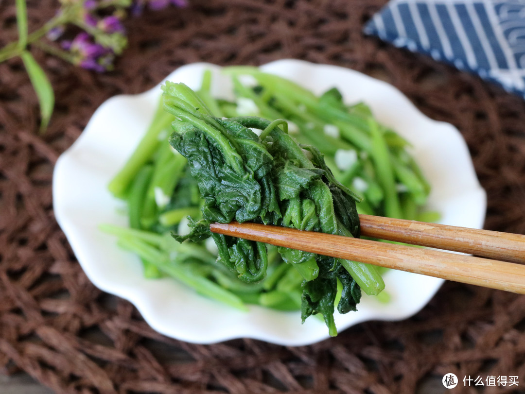 北方的喂猪菜，却是南方人爱吃的“长寿菜”，简单一炒比肉还好吃