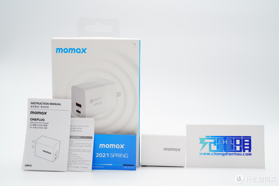 支持三星25W快充，MOMAX 30W双口充电器评测