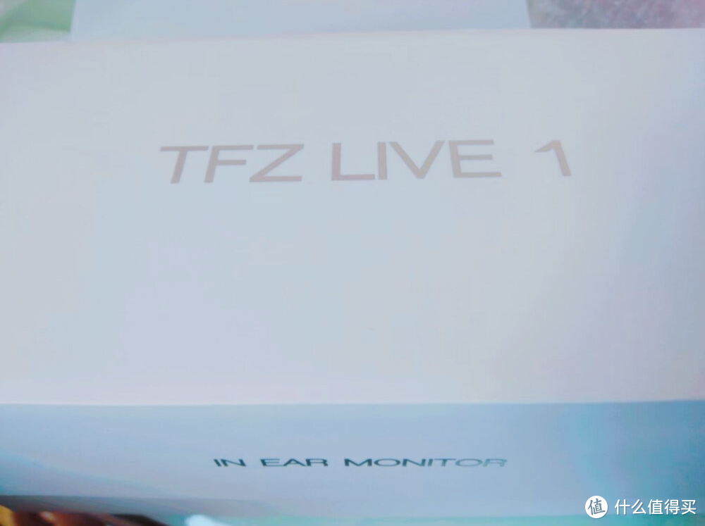 创造工业设计之美，颜值出众之选，——锦瑟香也TFZ LIVE 1评测