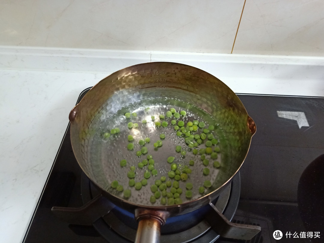 太香了！豆腐加它炒一炒，好吃到打滚，做法还挺简单