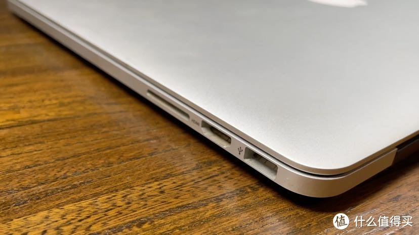 【测评】8年前首款retina屏幕macbook pro15寸尚能饭否