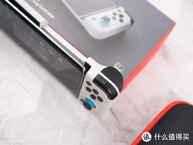 何必花两千多买Switch？盖世小鸡X2手柄直接变身游戏机不香吗？