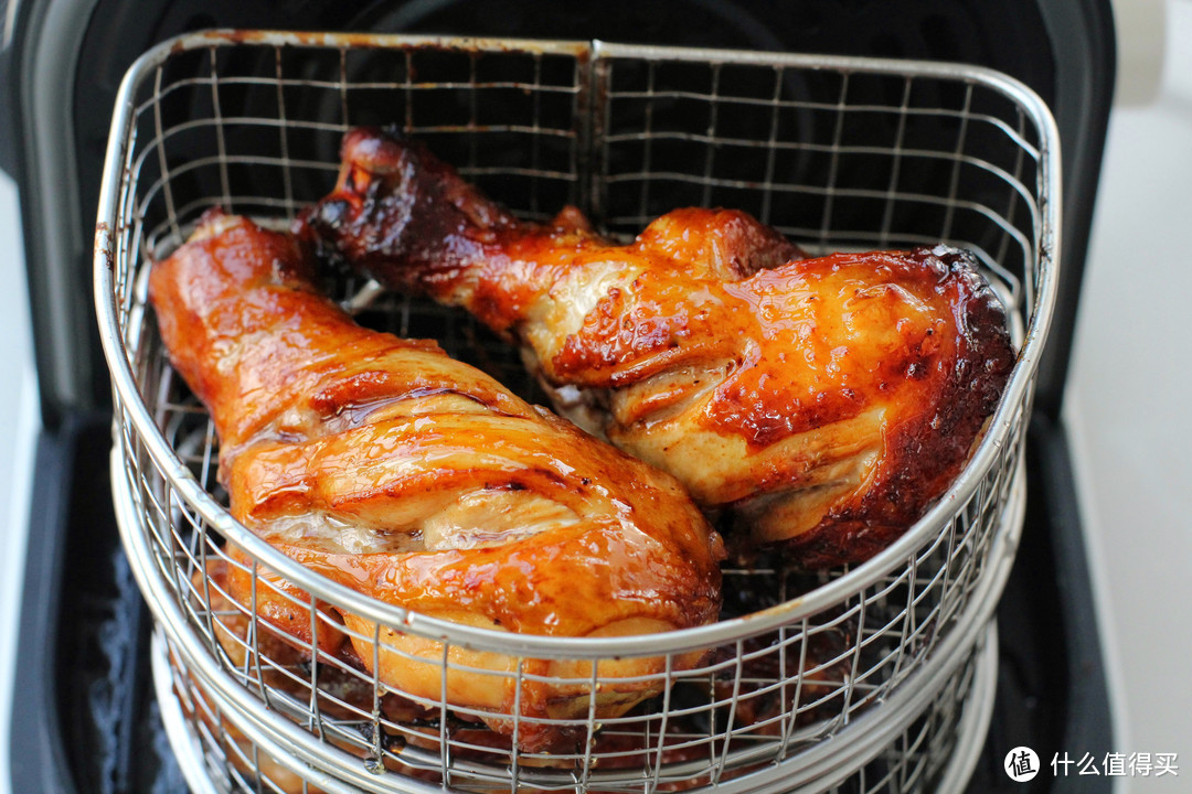 鸡腿这样烤油脂减少一大半，外皮焦香肉质鲜嫩，孩子吃得直吮手指