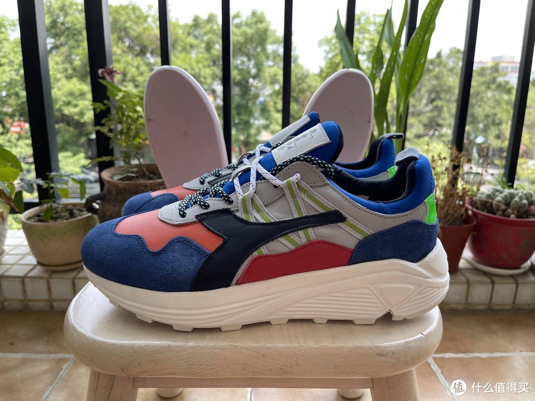 在剁手的路上越走越远12：Diadora Camaro和 RAVE