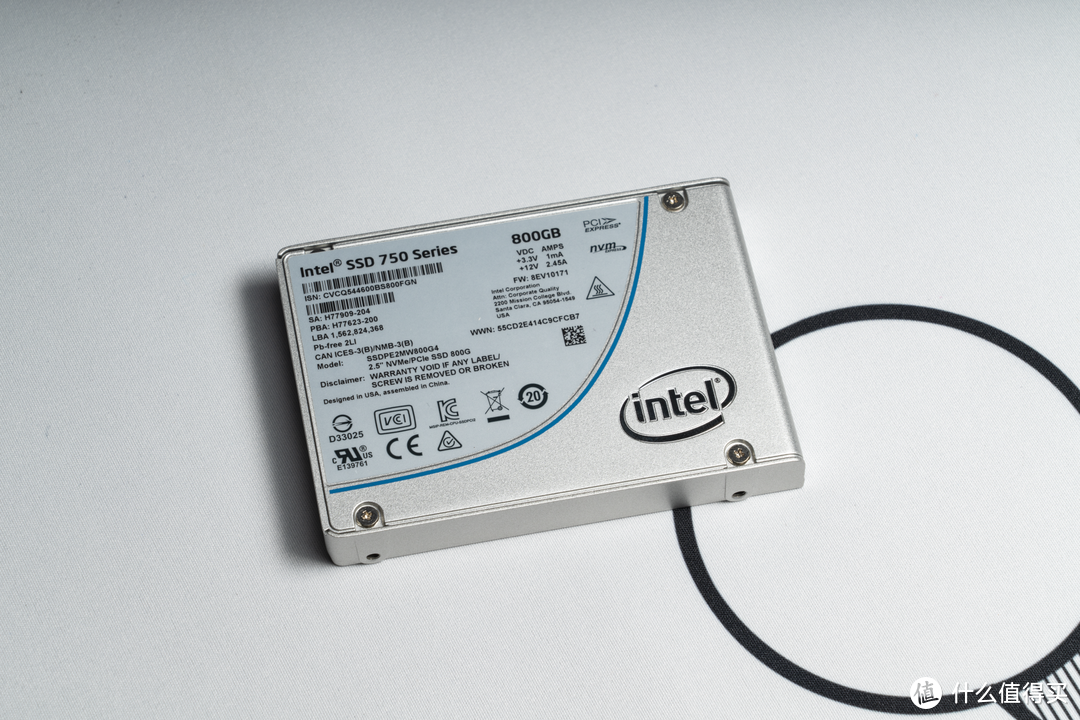 最具性价比的 MLC 盘，Intel 750 800G 评测