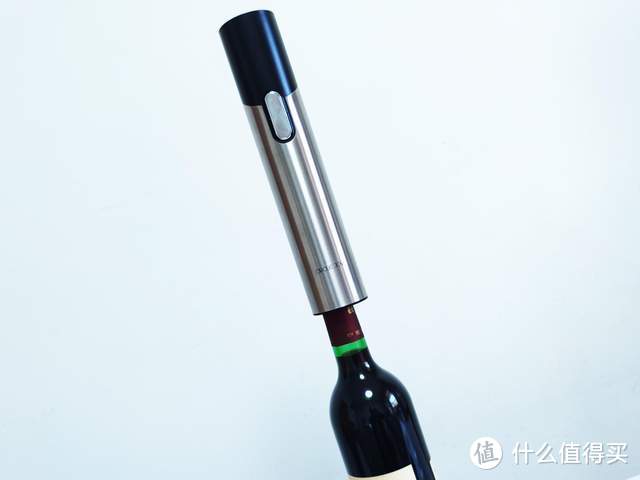 小米有品上架智能开瓶器，二合一专利设计，解锁潮酷开瓶新姿势