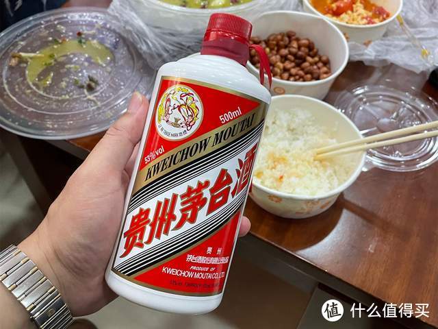 买白酒，老酒鬼总结的14句“顺口溜”，简单实用，挑酒时变身“行家”