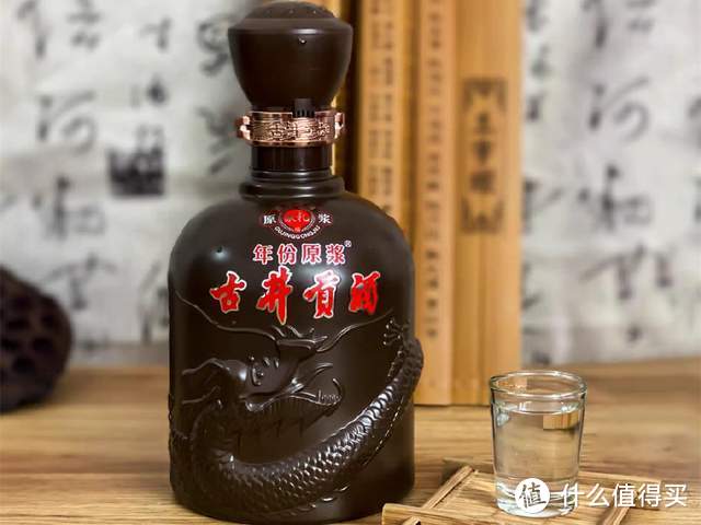 买白酒，老酒鬼总结的14句“顺口溜”，简单实用，挑酒时变身“行家”