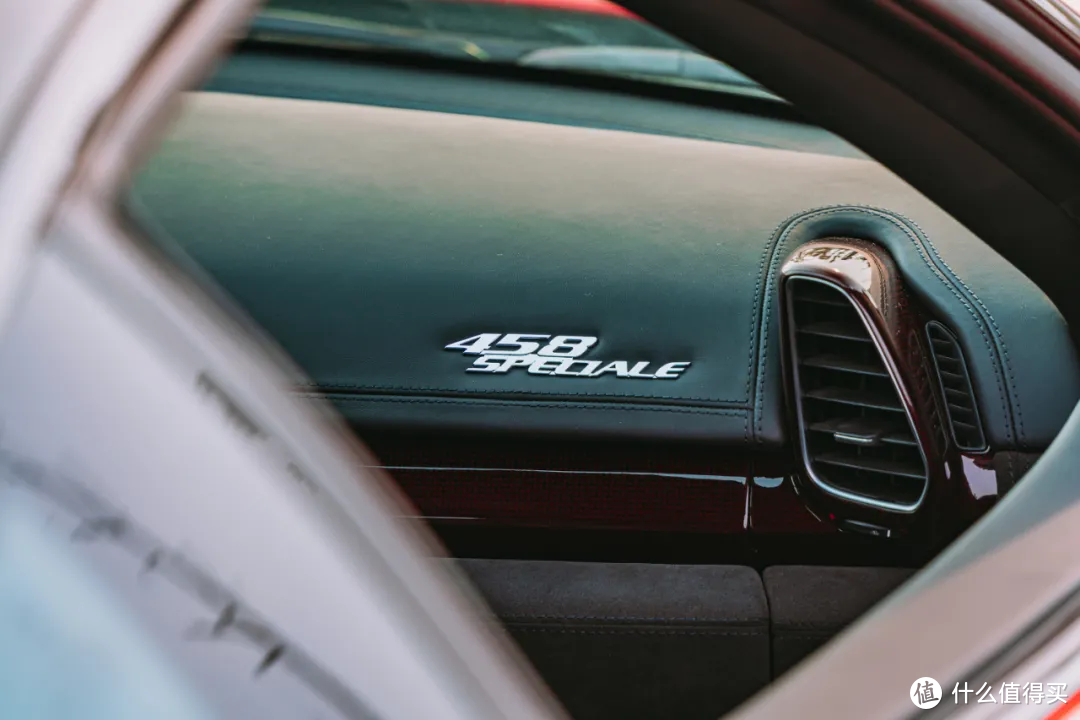 一台法拉利458 Italia的“重生”| 光影记录