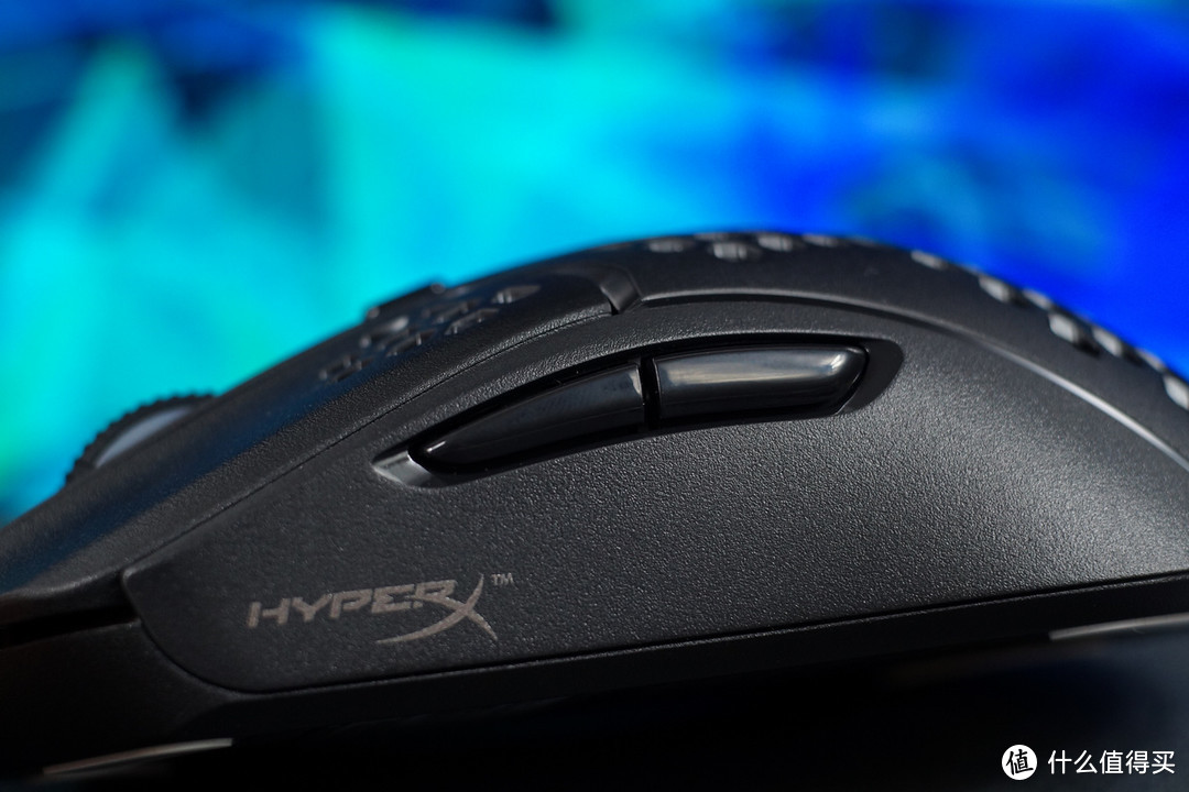极致轻滑享受 HyperX Haste 洞洞鼠标体验
