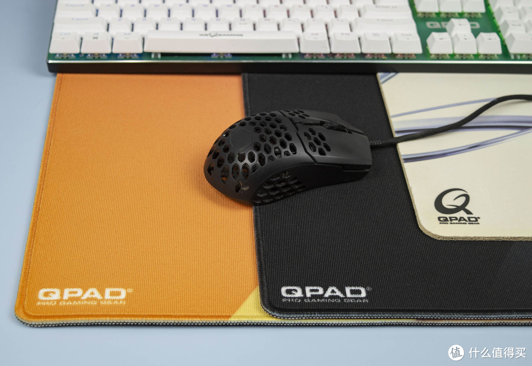 丝滑流畅,防水耐造:QPAD CDX-45 彩色版开箱