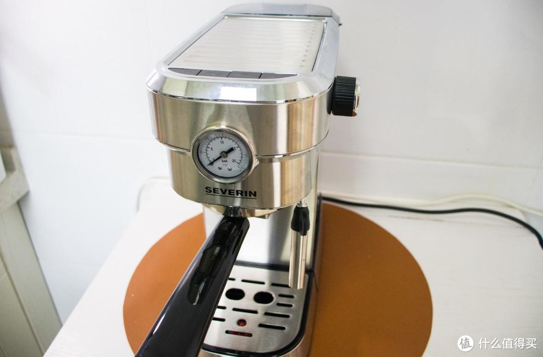 能让我五天学会拉花的意式咖啡机——德国Severin意式半自动咖啡机KA5995