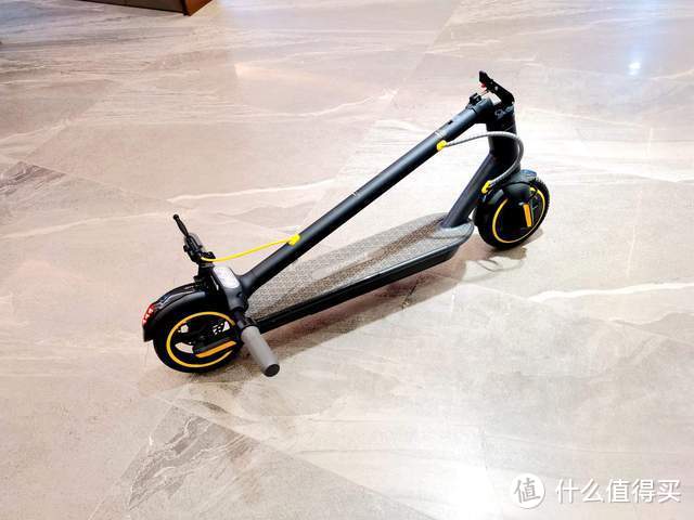 探梦者L1Pro智能电动滑板车，代驾师傅都说好