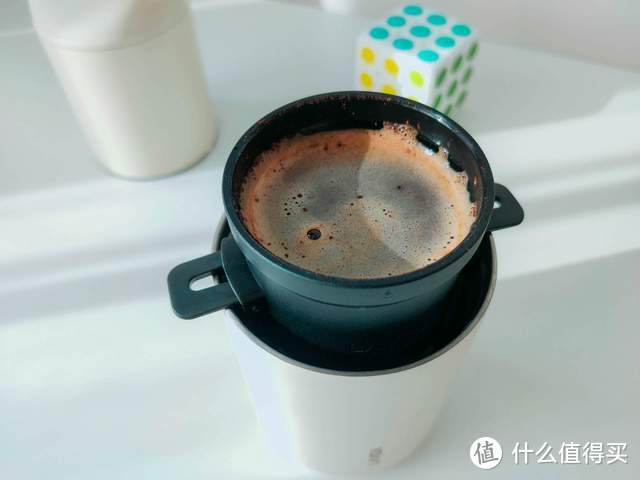 喝手冲咖啡最省钱的方式，咖啡旅行者T2评测：真正的浓缩+5级研磨