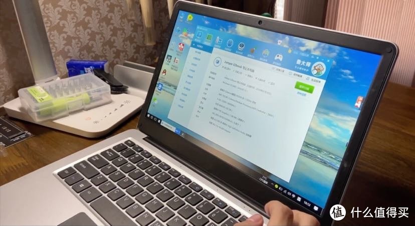 【捡垃圾】380元开箱巨像macbook air的中柏ezbook3s