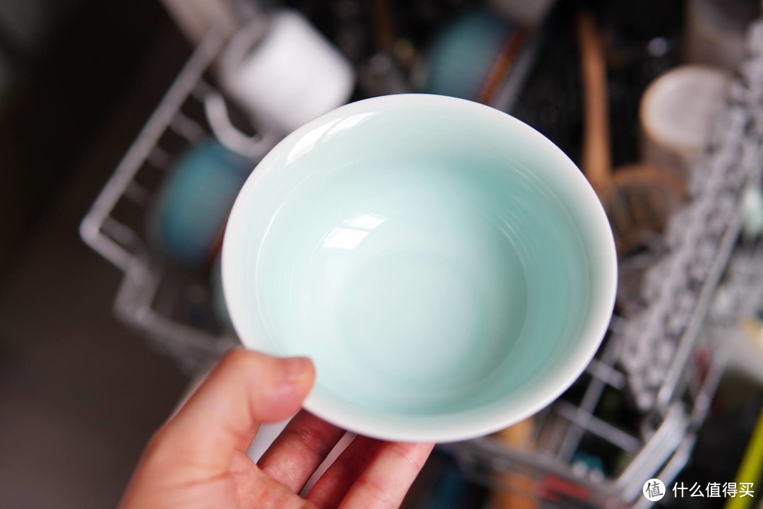 去污除菌无异味，洗碗机家庭的全新清洁选择
