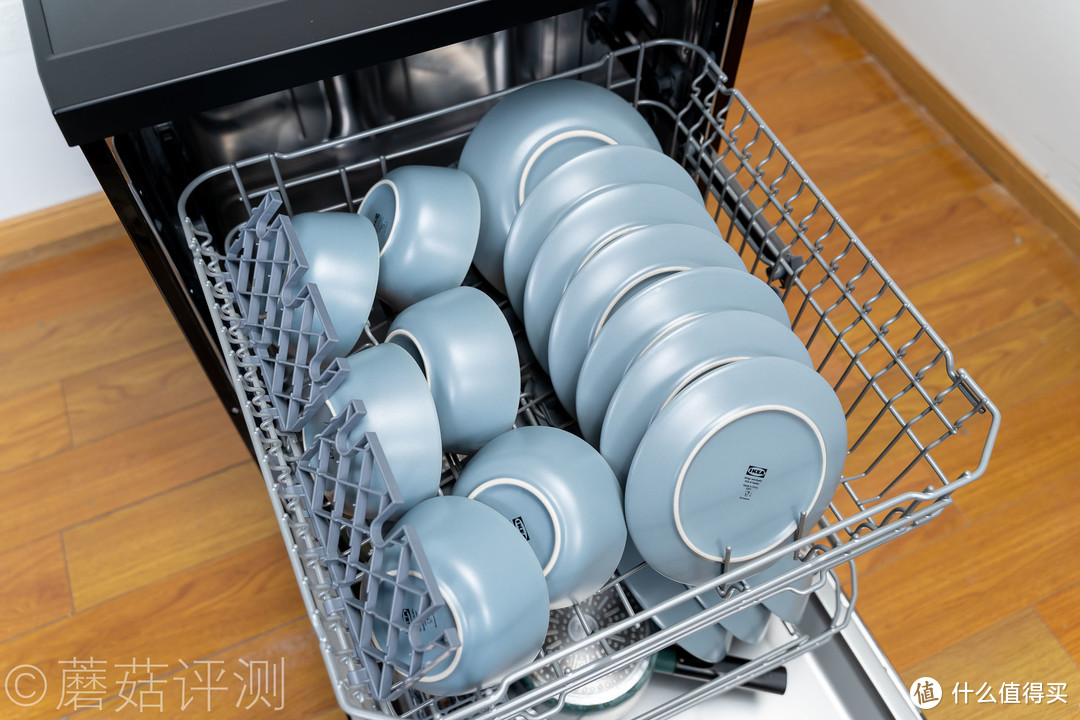 用心优化，或是最适合中国厨房的洗碗机、海尔晶彩系列独&嵌式13套洗碗机 评测