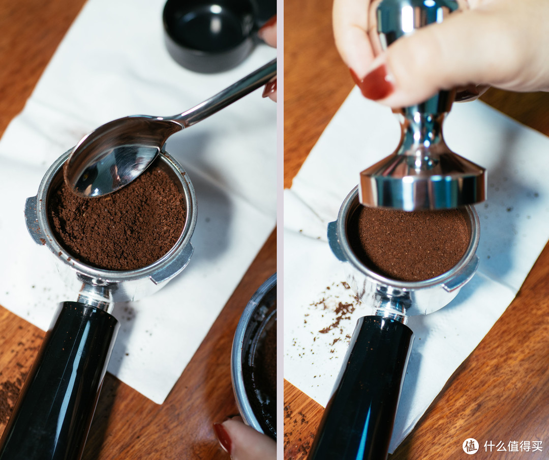 把磨好的咖啡粉装填好