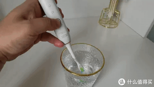 有品,飞利浦,usmile三款主流电动牙刷对比