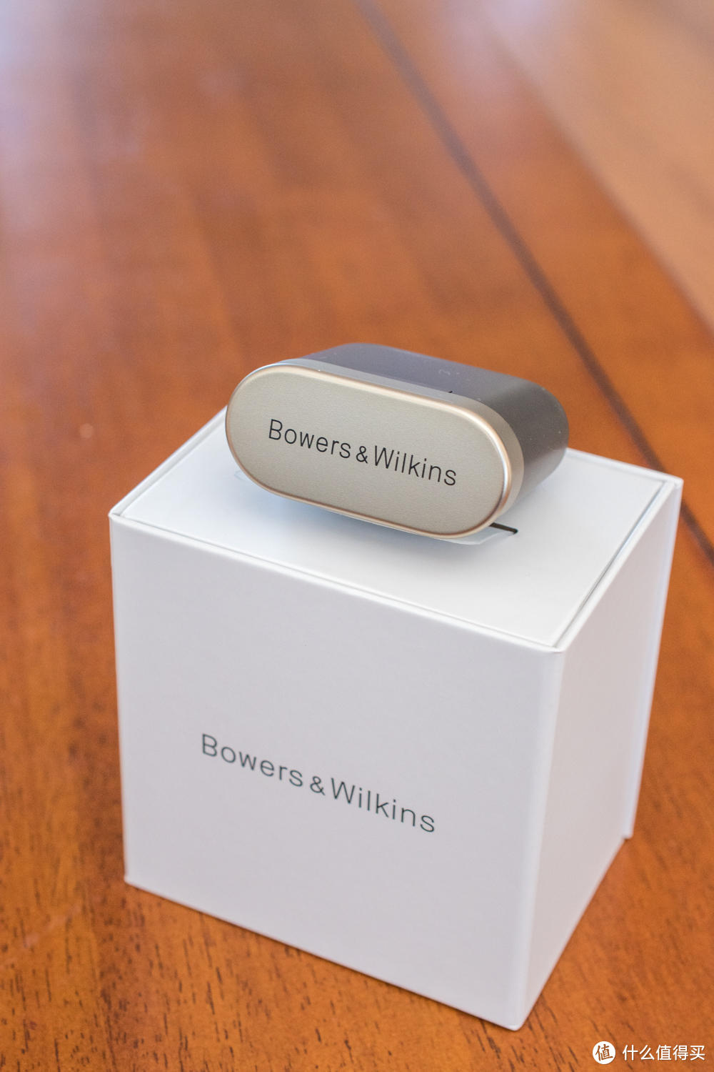 音质上佳、功能丰富-Bowers & Wilkins 宝华韦健 PI7 真无线蓝牙降噪耳机