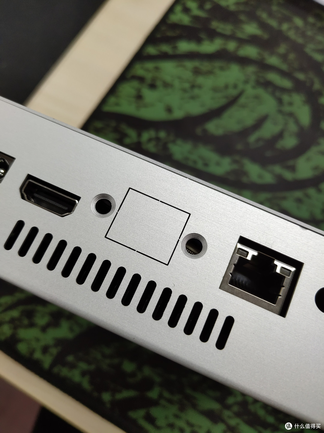 电脑数码篇二华硕un66简单评测