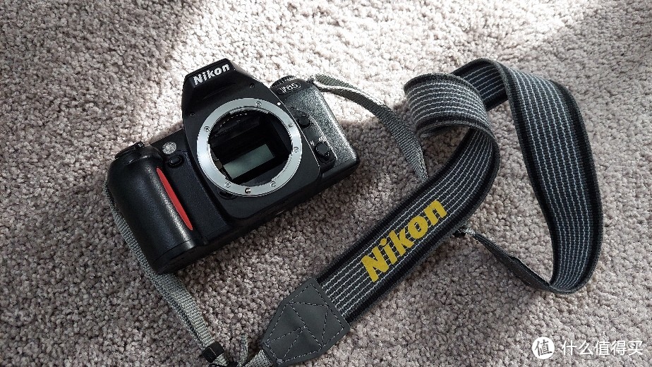 怪物：Nikon F65