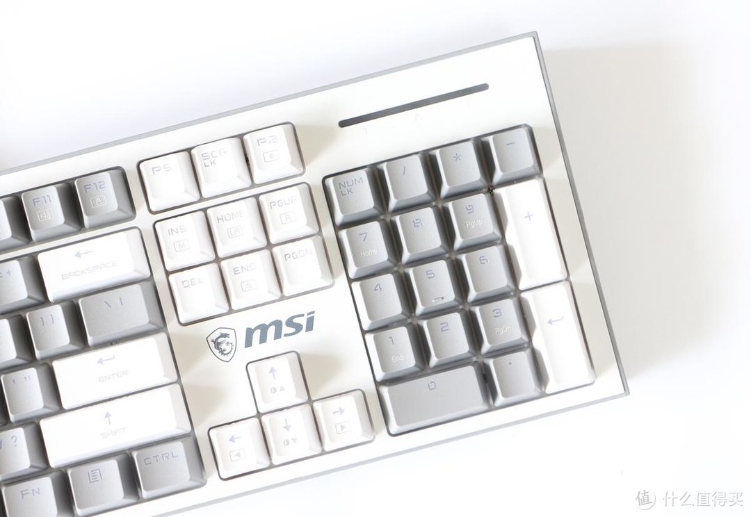 60度灰、高特轴、RGB背光，入门机械键盘标杆！微星新品键盘测评