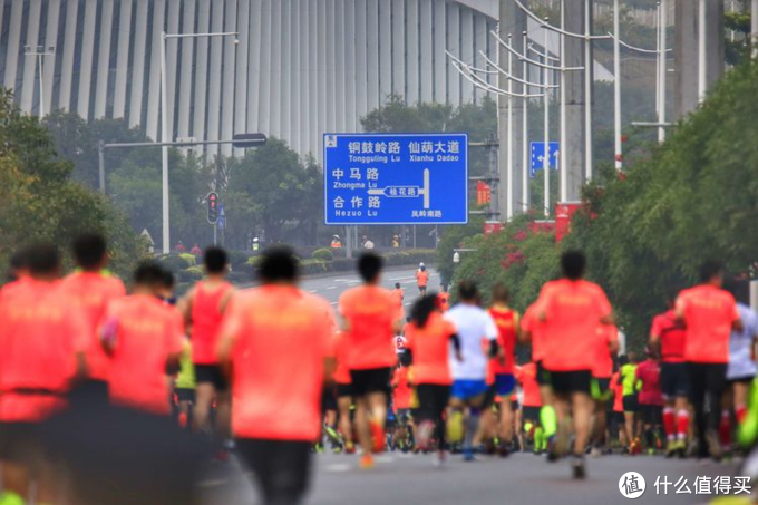 家里为什么适合放一台跑步机？广西赵又廷来告诉你！兼测锐步IRUN4.0