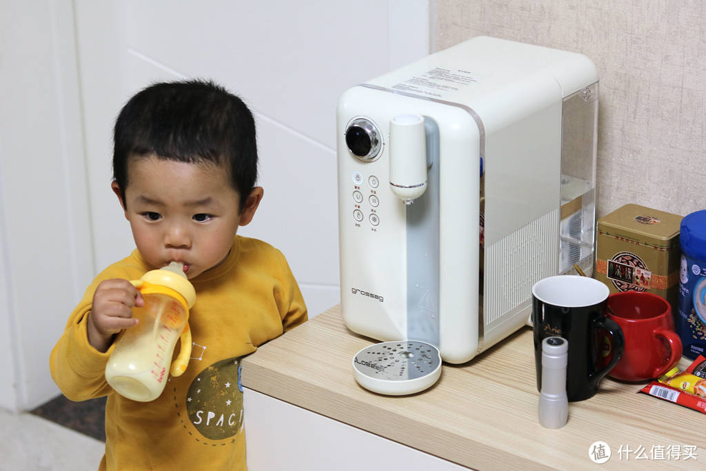 Grossag即热速冷饮水机，半导体冰胆制冷技术，无需等待冷热即饮