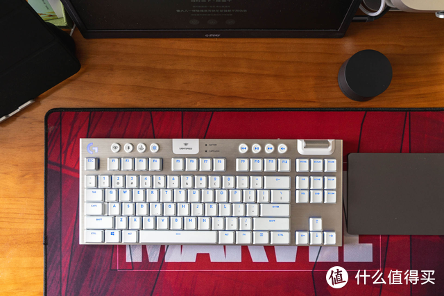 简洁、舒服，带感，罗技G913 TKL无线机械键盘为你而来